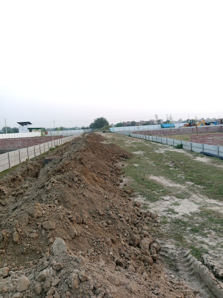 undefined, laramda  220 Sq.Yd. Plot In Laramda Agra 9305746