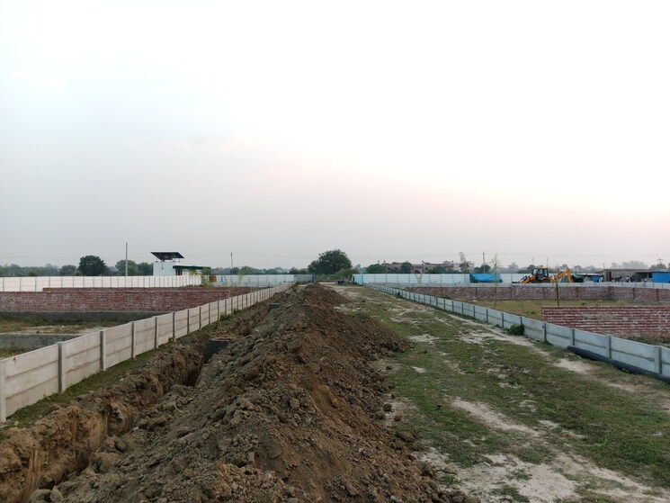 Exterior View, laramda  220 Sq.Yd. Plot In Laramda Agra 9305746