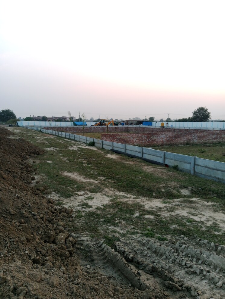 Exterior View, laramda  220 Sq.Yd. Plot In Laramda Agra 9305746