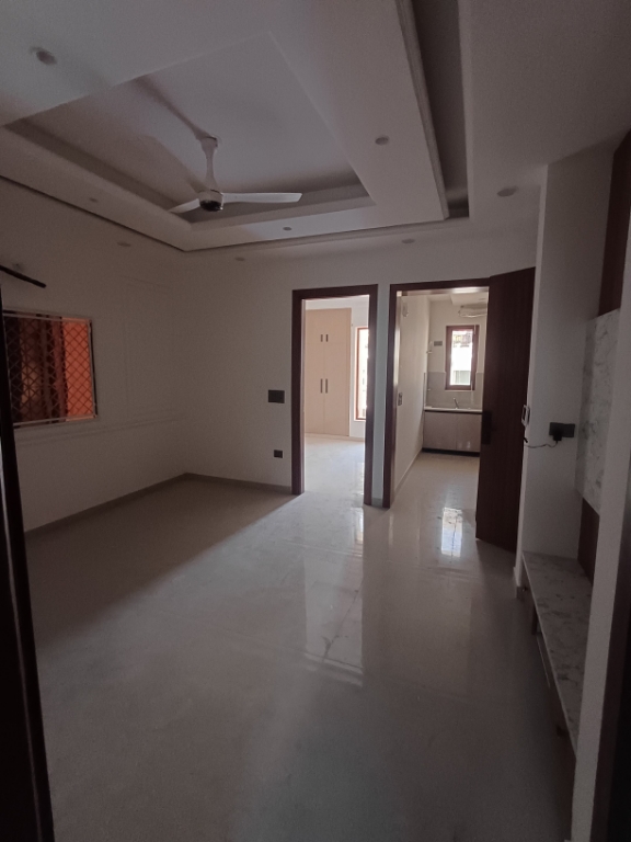 3 BHK 125 Sq.Yd. Builder Floor in RPS Palm Drive