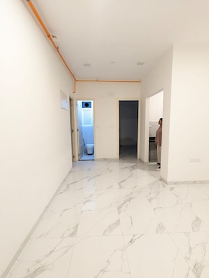 2 BHK Apartment For Sale in Ruparel Sky Green, Kandivali West