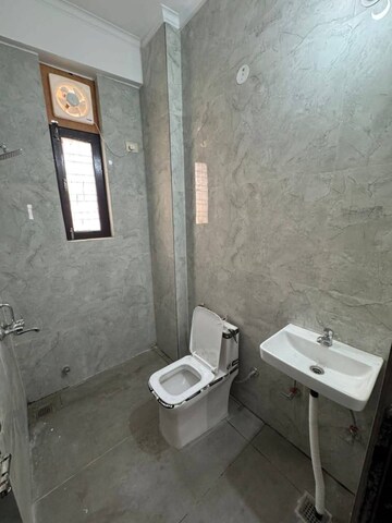 Bathroom in 1 RK Apartment at Neb Sarai – for Rent