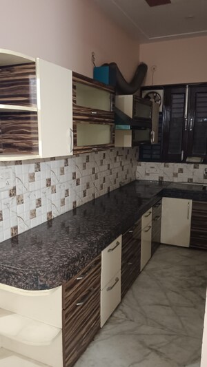 Kitchen in 3 BHK Builder Floor at Sector 45 – for Rent
