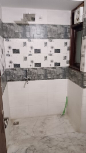 Bathroom in 3 BHK Builder Floor at Sector 45 – for Rent