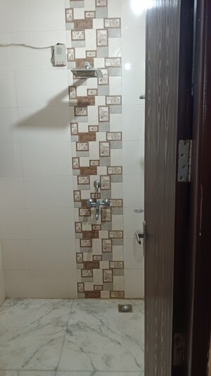 Bathroom in 3 BHK Builder Floor at Sector 45 – for Rent