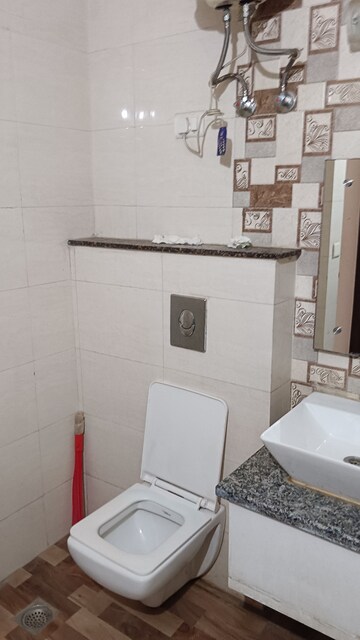 Bathroom in 3 BHK Builder Floor at Sector 45 – for Rent