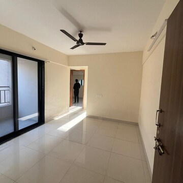 Room in 1 BHK Apartment at Wadgaon Sheri – for Rent