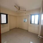 1 BHK + Study Room 550 Sq.Ft. Apartment in M H Apartment 