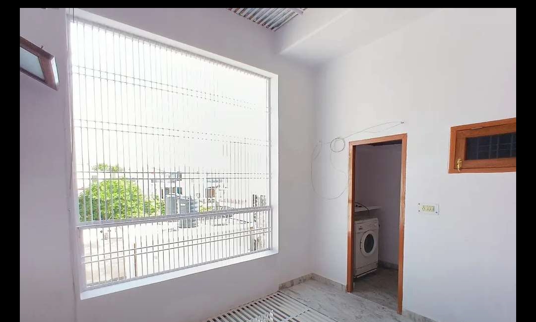 2 BHK + Extra Room Independent House For Rent in Gomti Nagar