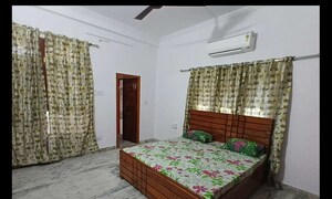 Bedroom in 2 BHK Independent House at Gomti Nagar – for Rent