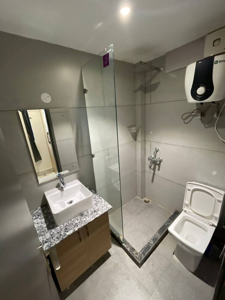 Attached Bathroom, neb sarai 1 Bedroom 500 Sq.Ft. Apartment In Neb Sarai Delhi 9305810