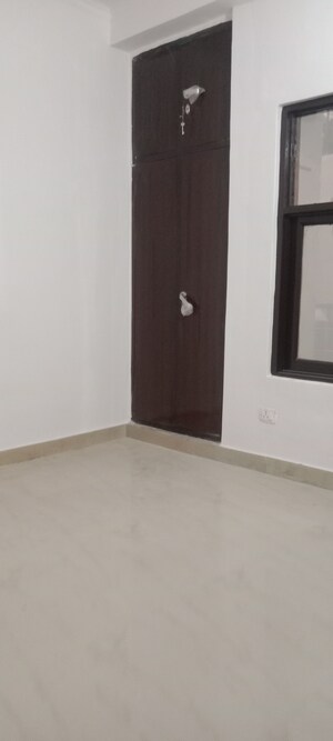 2 BHK Builder Floor For Rent in Saket