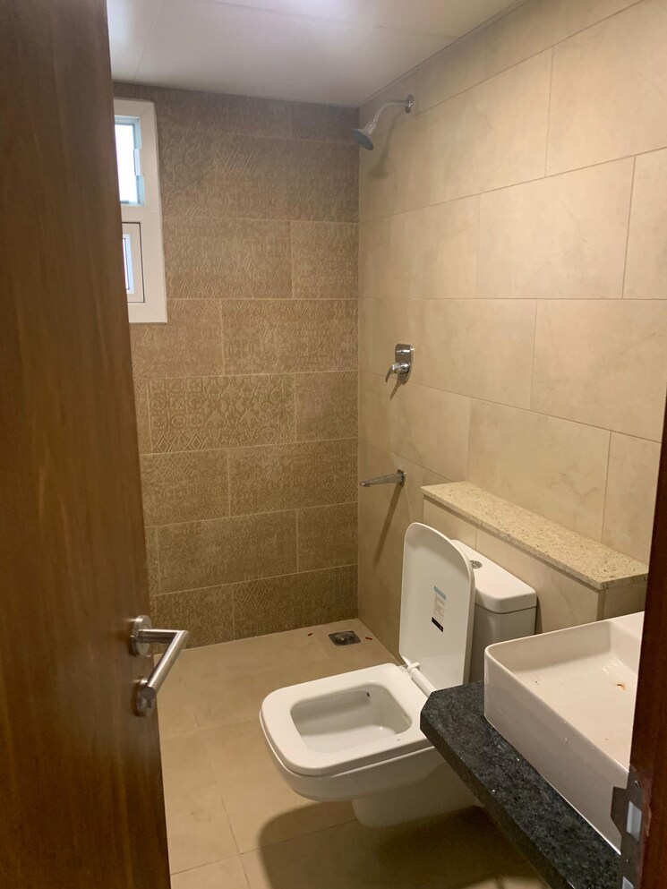 Bathroom, prestige-primrose-hills-phase-ii 3 Bedroom 1500 Sq.Ft. Apartment In Banashankari 6th Stage Bangalore 9305823