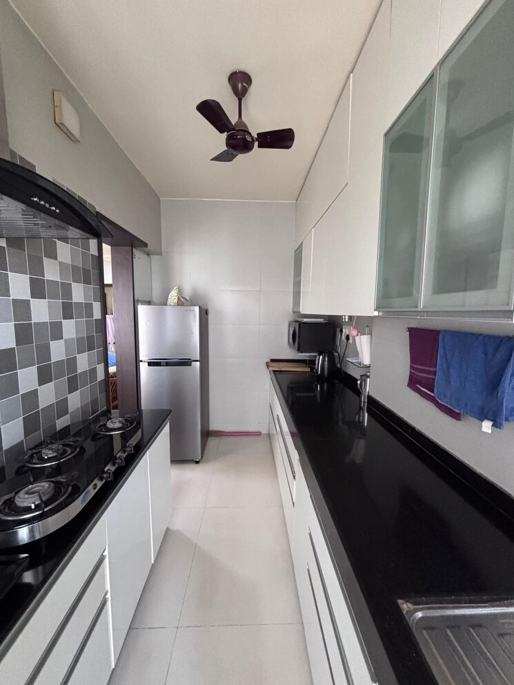 Kitchen, powai 2 Bedroom 900 Sq.Ft. Apartment In Powai Mumbai 9305857