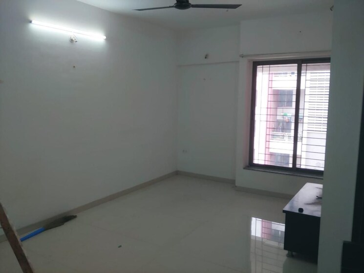 Room, alcon-renaissant 2 Bedroom 1050 Sq.Ft. Apartment In Kharadi Pune 9305870