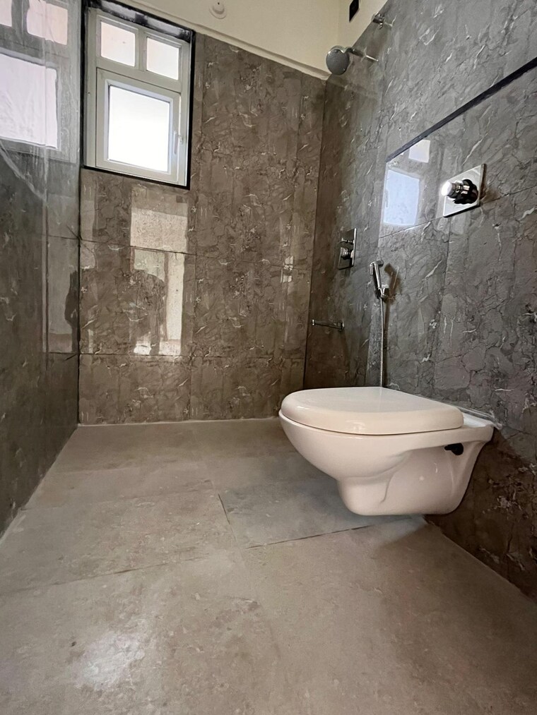Bathroom, vtp-beaumonde 3 Bedroom 1093 Sq.Ft. Apartment In Kharadi Pune 9305869