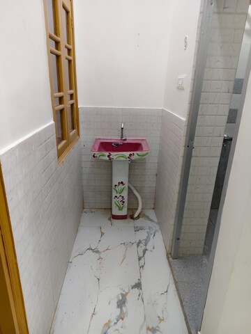 Bathroom in 2 BHK Independent House at Jankipuram Extension – for Rent