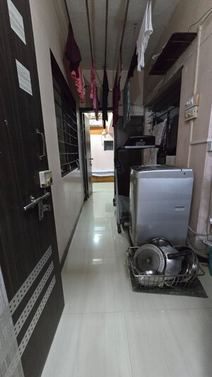 Living Room in 2.5 BHK Apartment at Srushthi Apartment, Kothrud – for Rent