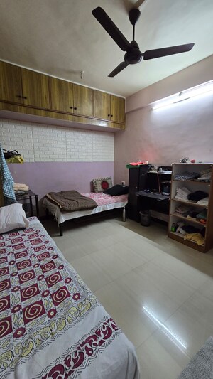 Living Room in 2.5 BHK Apartment at Srushthi Apartment, Kothrud – for Rent