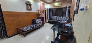 Master Bedroom in 2.5 BHK Apartment at Srushthi Apartment, Kothrud – for Rent
