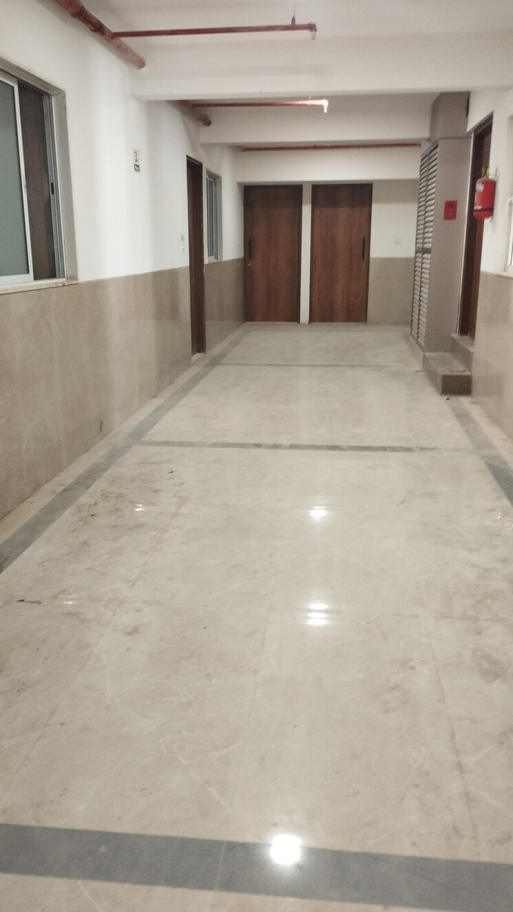 Room, isd-maple-heights 2 Bedroom 665 Sq.Ft. Apartment In Agripada Mumbai 9305962