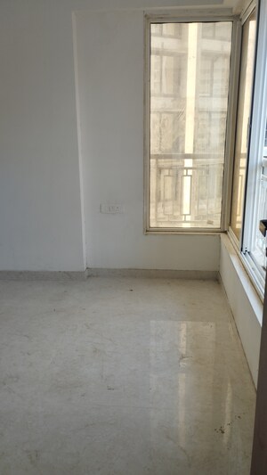 Master Bedroom in 2 BHK Apartment at ISD Maple Heights, Agripada – for Sale