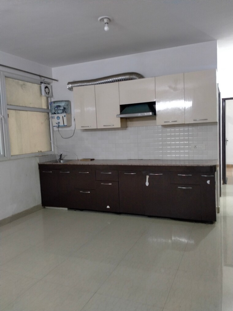 Kitchen, tulip-lemon 2 Bedroom 526 Sq.Ft. Apartment In Sector 69 Gurgaon 9305980