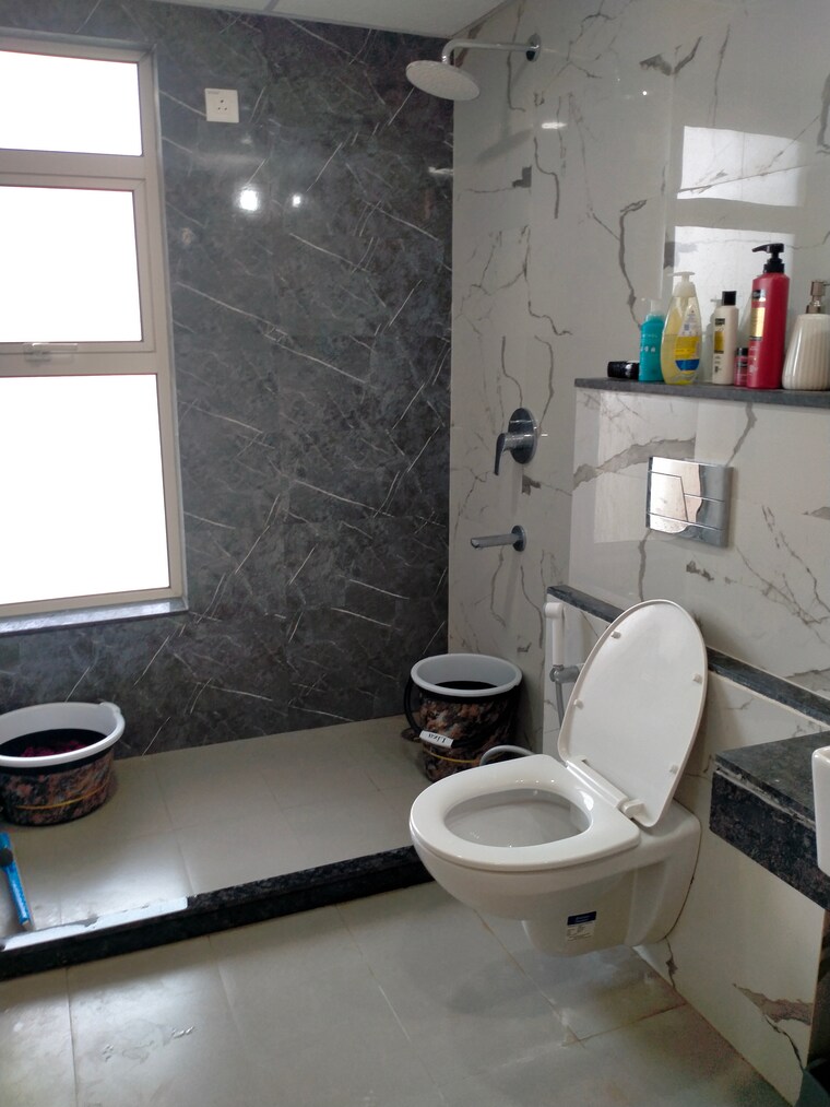 Bathroom, tulip-lemon 2 Bedroom 526 Sq.Ft. Apartment In Sector 69 Gurgaon 9305980