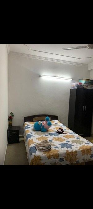 Bedroom in 1 BHK Builder Floor at Saket – for Rent