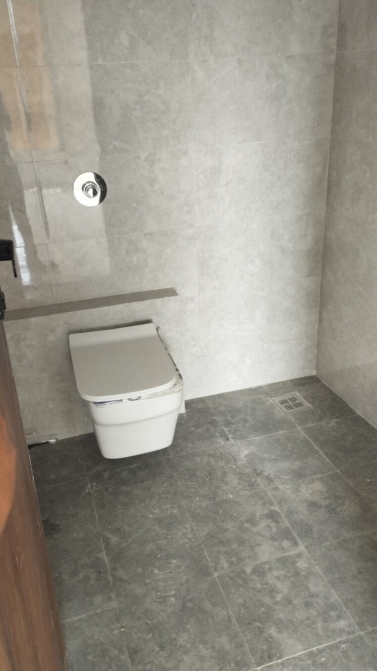 Attached Bathroom, isd-maple-heights 1 Bedroom 400 Sq.Ft. Apartment In Agripada Mumbai 9306022