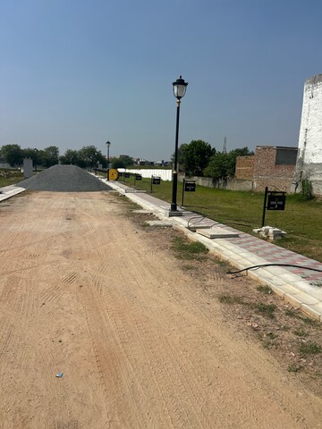  Plot For Sale in Sector 84a