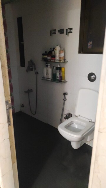 Attached Bathroom in 1 BHK Apartment at Gujarati Society, Vile Parle East – for Rent
