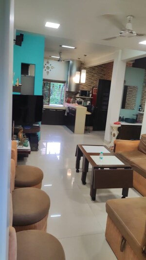 Living Room in 1 BHK Apartment at Gujarati Society, Vile Parle East – for Rent