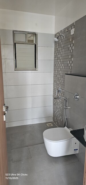 Bathroom in 2 BHK Apartment at Majestique Towers, Kharadi – for Rent