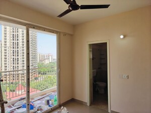Room in 2 BHK Apartment at Shree Vardhman Green Court, Sector 90 – for Rent