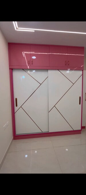 Room in 3 BHK Apartment at Prestige Beverly Hills, Kokapet – for Rent