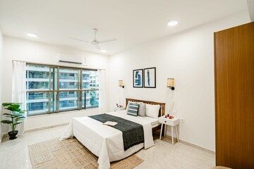Living Room in 2.5 BHK Apartment at K Raheja Vihar, Powai – for Sale