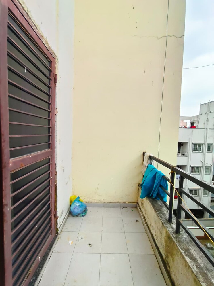 Balcony, kirkatwadi 1 Bedroom 620 Sq.Ft. Apartment In Kirkatwadi Pune 9306076