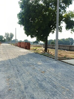  Plot – Exterior View View at Sector 17 Yamuna Expressway - for Sale