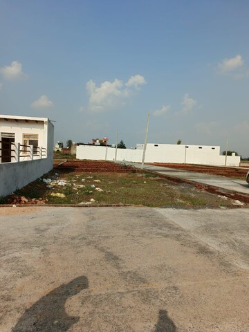  Plot – Exterior View View at Sector 17a Yamuna Expressway - for Sale