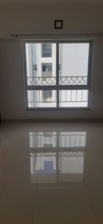 Room in Studio Apartment at Gera World of Joy, Kharadi – for Rent