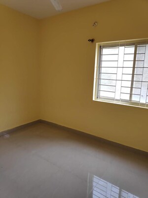 Room in 3 BHK Builder Floor at Ramamurthy Nagar – for Rent