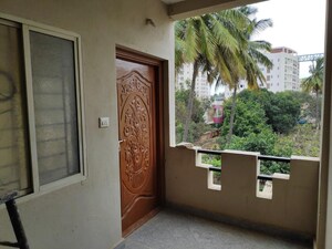 Furnished Amenities in 3 BHK Builder Floor at Ramamurthy Nagar – for Rent