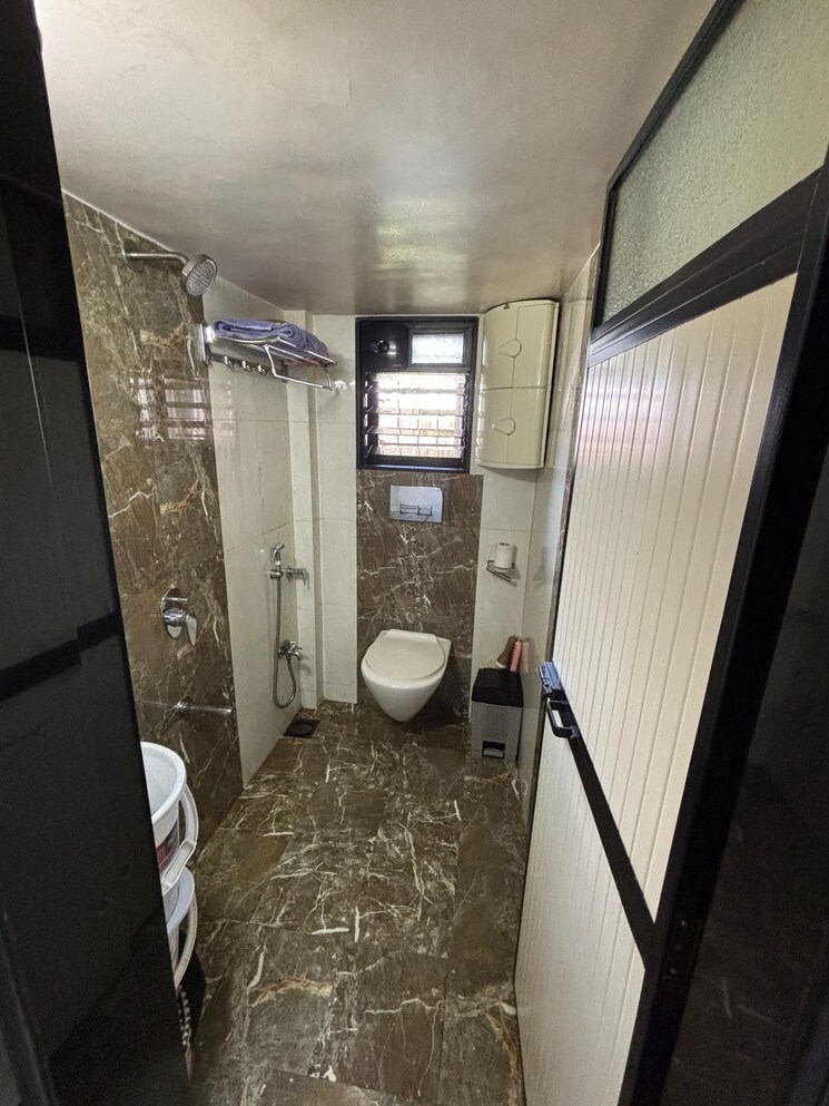 Team Area, veda-chs 1 RK 275 Sq.Ft. Apartment In Ic Colony Mumbai 9306152