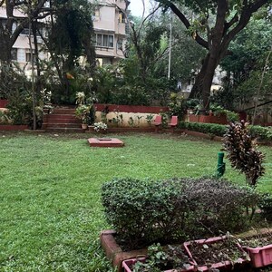 2.5 BHK Apartment – Garden View at Monolith, Kemps Corner - for Sale