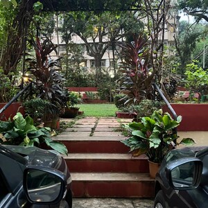 Parking in 2.5 BHK Apartment at Monolith, Kemps Corner – for Sale