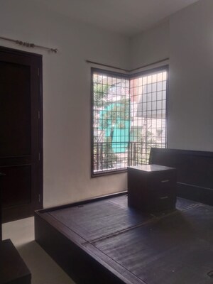 Room in 2.5 BHK Builder Floor at Unitech South City 1, South City 1 – for Rent