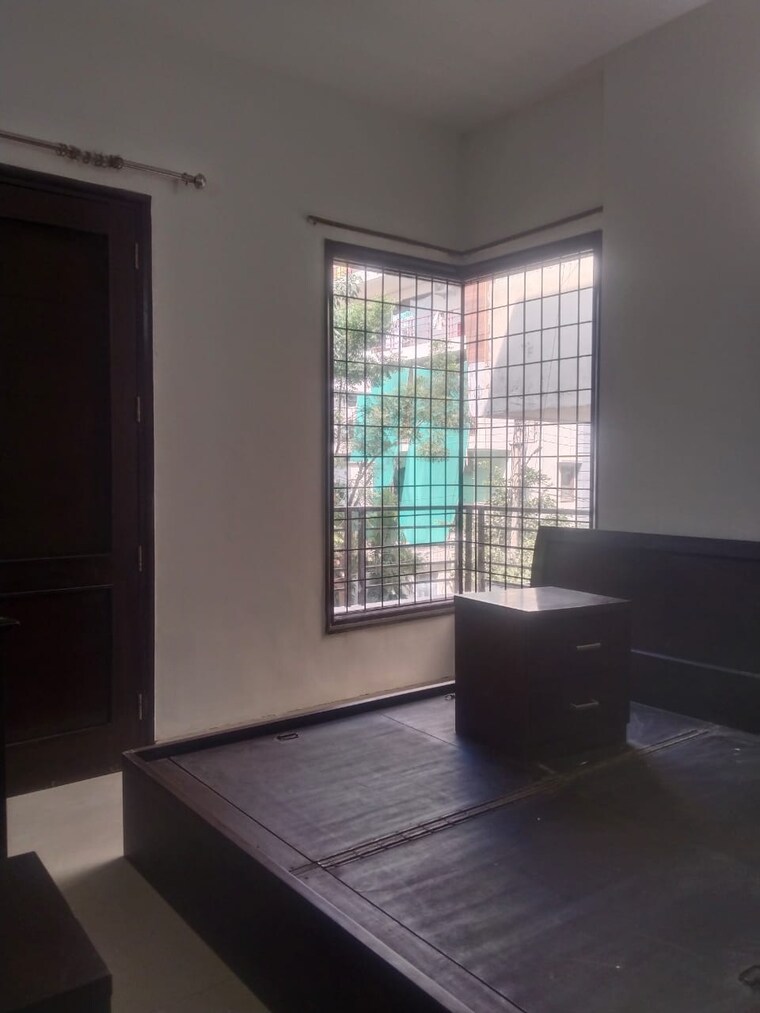 Room, unitech-south-city-1 2.5 Bedroom 1900 Sq.Ft. Builder Floor In South City 1 Gurgaon 9306194