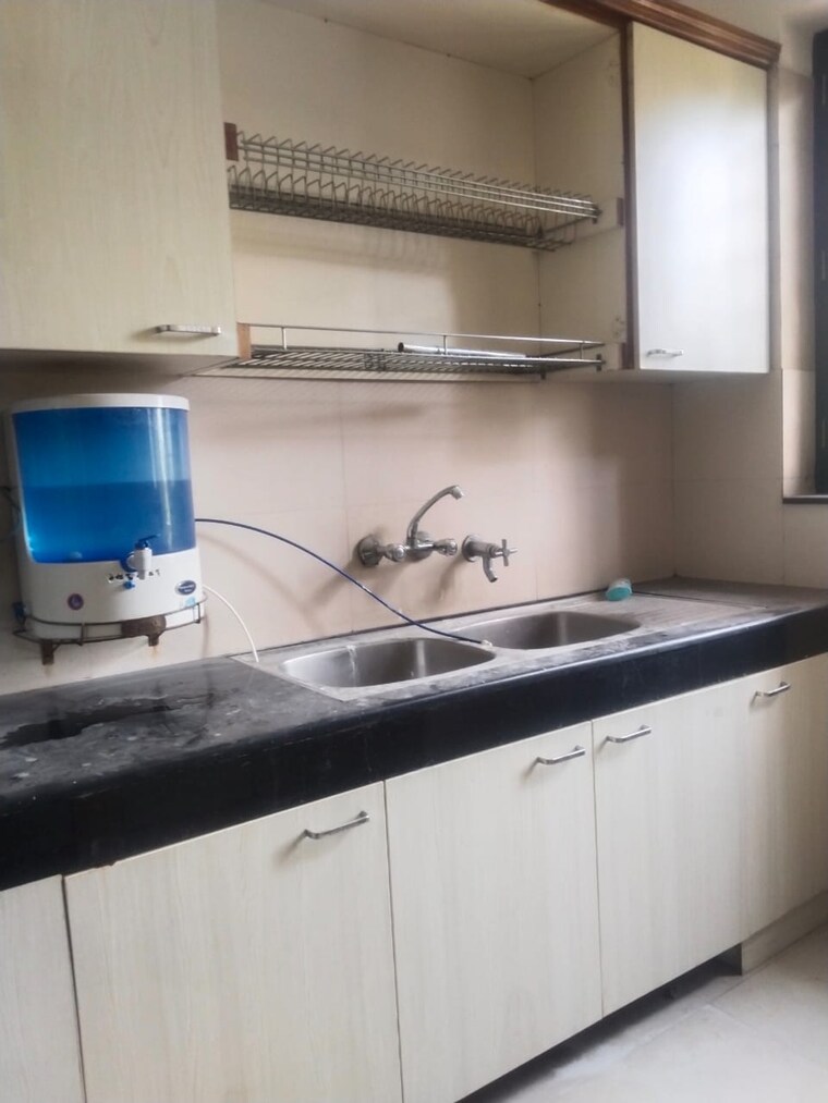 Kitchen, unitech-south-city-1 2.5 Bedroom 1900 Sq.Ft. Builder Floor In South City 1 Gurgaon 9306194