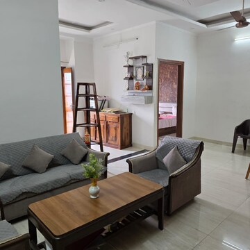 3 BHK Apartment For Rent in GTM The Capital, Aman Vihar